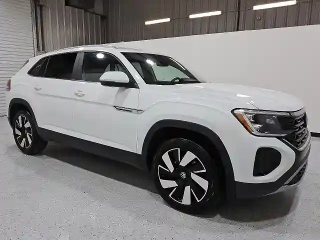 1V2WE2CAXRC219246 2024 VOLKSWAGEN ATLAS-3