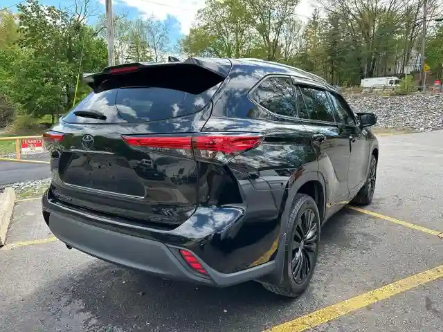 5TDGZRBH2MS549195 2021 TOYOTA HIGHLANDER-2