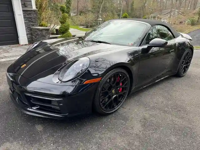 WP0CB2A90NS244999 2022 PORSCHE 911-1