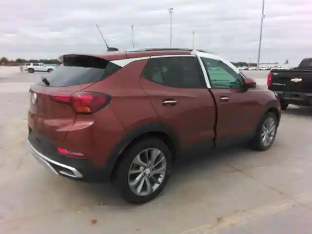 KL4MMFSL3MB076378 2021 BUICK ENCORE-2