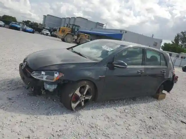 3VW5T7AU1HM044621 2017 VOLKSWAGEN GTI-0
