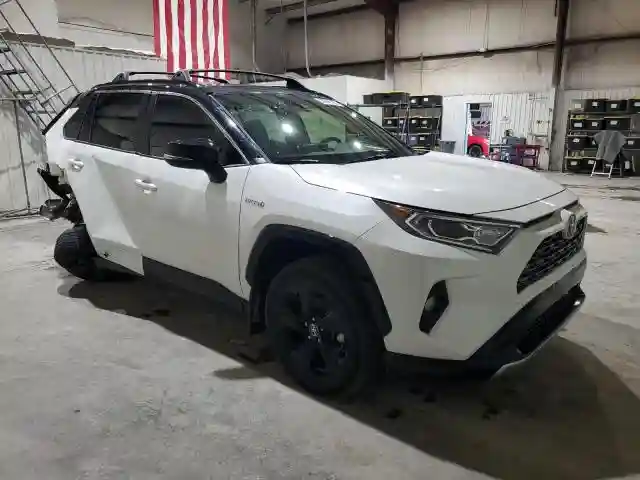 JTMEWRFV3LJ046643 2020 TOYOTA RAV4-3