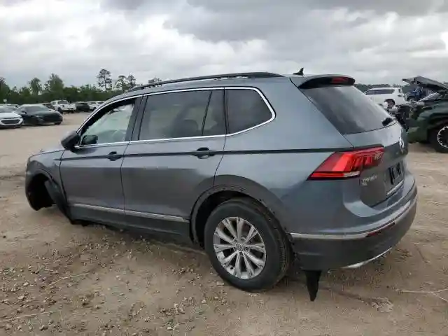 3VV2B7AX7JM004960 2018 VOLKSWAGEN TIGUAN-1