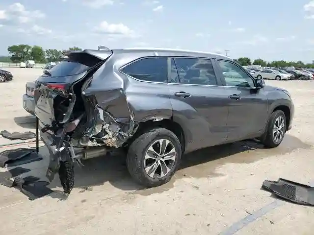 5TDKBRCH1PS127873 2023 TOYOTA HIGHLANDER-2