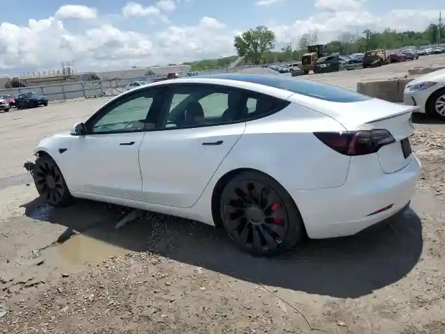 5YJ3E1EC3PF675246 2023 TESLA MODEL 3-1