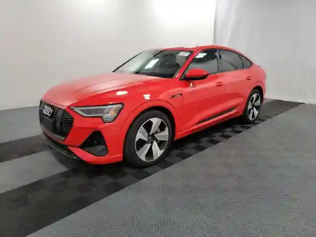 WA13AAGEXMB030421 2021 AUDI E-TRON-1
