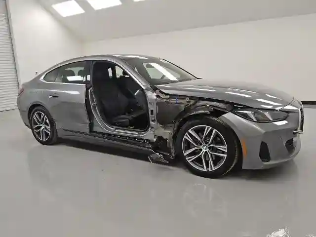 WBA33FB0XSFU70845 2025 BMW 4 SERIES-3