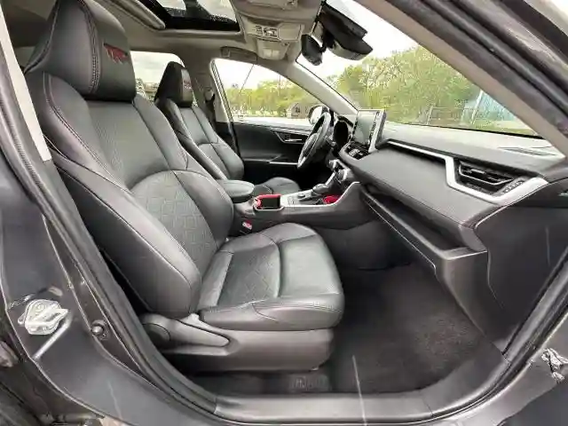 2T3S1RFV5NW269501 2022 TOYOTA RAV4-4