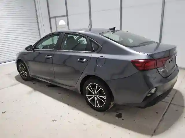 3KPF24AD2NE454469 2022 KIA FORTE-1