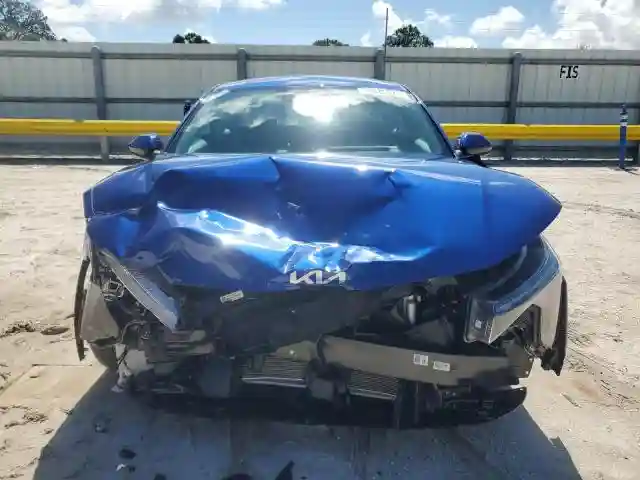 3KPFT4DEXSE010995 2025 KIA K4 LX-4