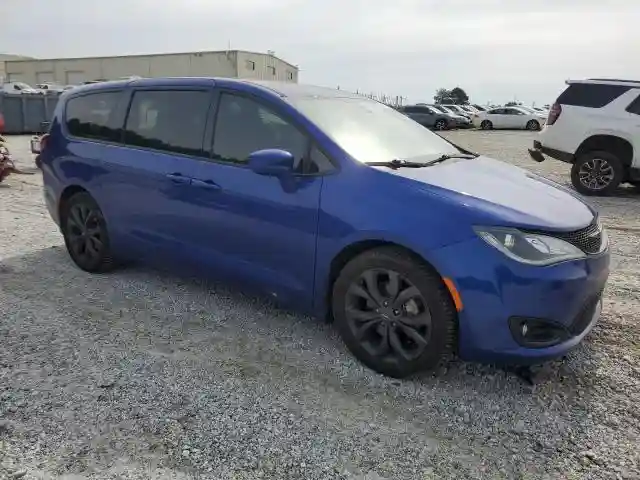 2C4RC1FG5KR732819 2019 CHRYSLER PACIFICA-3