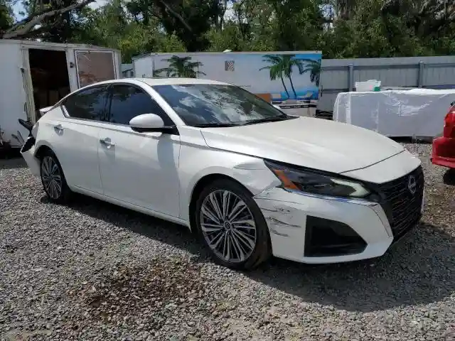 1N4BL4EV4RN386505 2024 NISSAN ALTIMA-3