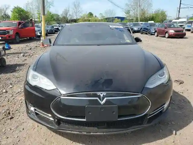 5YJSA1E28GF131212 2016 TESLA MODEL S-4
