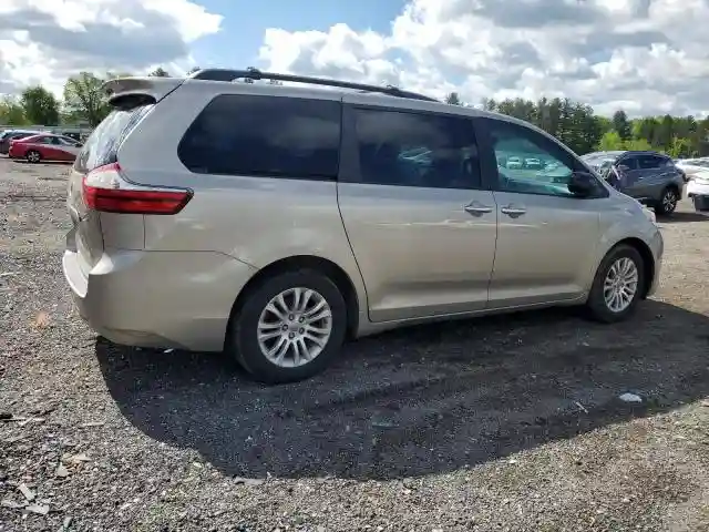 5TDYK3DC7FS557268 2015 TOYOTA ALL MODELS-2