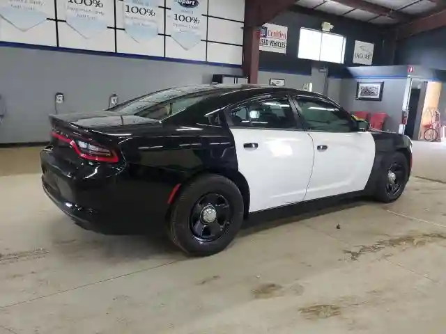 2C3CDXAT5KH688700 2019 DODGE CHARGER-2