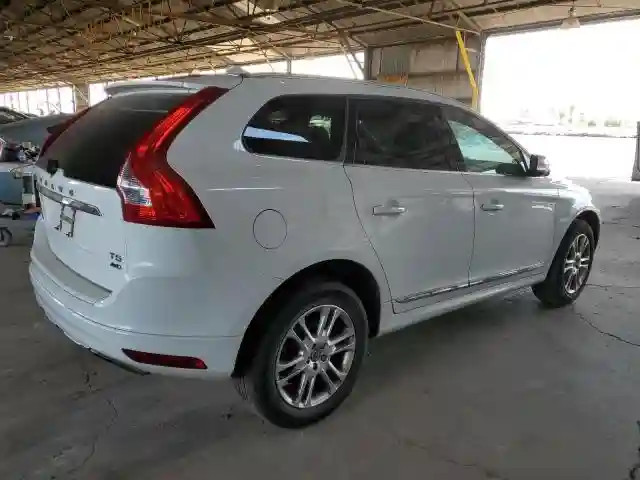 YV4612RK2F2629504 2015 VOLVO XC60-2
