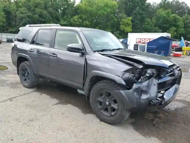 JTEEU5JR0M5235510 2021 TOYOTA 4RUNNER-3