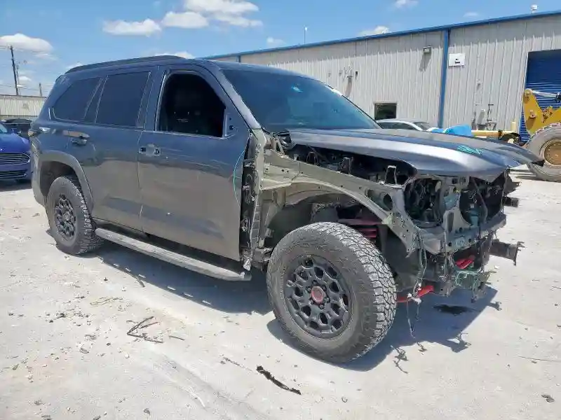 7SVAAABA7RX022097 2024 TOYOTA SEQUOIA-3