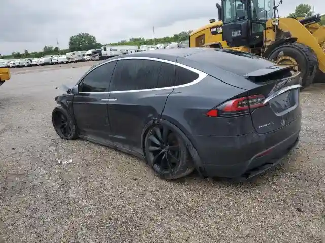5YJXCAE22GF017593 2016 TESLA MODEL X-1