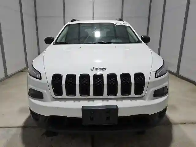 1C4PJLAS5HW593487 2017 JEEP GRAND CHEROKEE-4