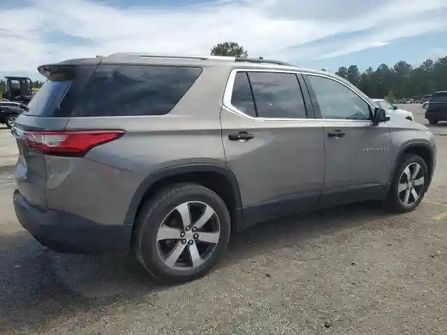 1GNERHKW1JJ156742 2018 CHEVROLET TRAVERSE-2
