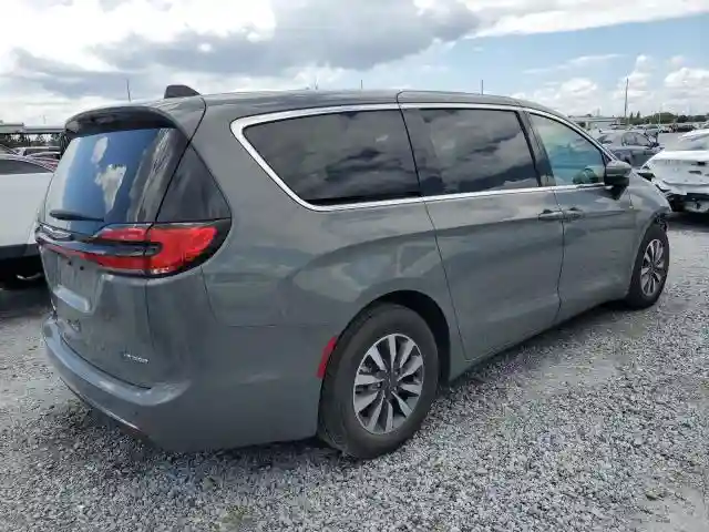 2C4RC1L70PR554281 2023 CHRYSLER PACIFICA-2