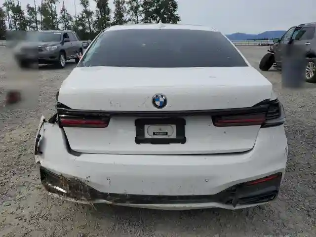 WBA7U2C04NCH44975 2022 BMW 7 SERIES-5
