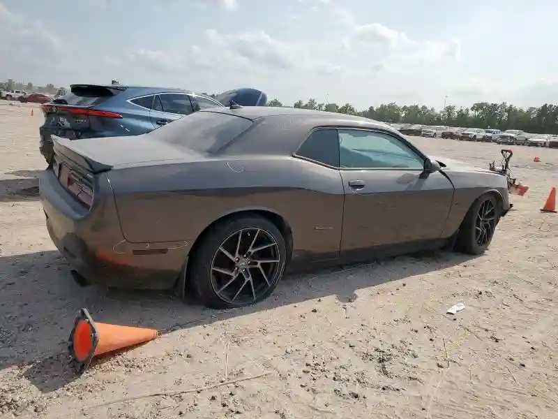 2C3CDZBT7JH194704 2018 DODGE CHALLENGER-2