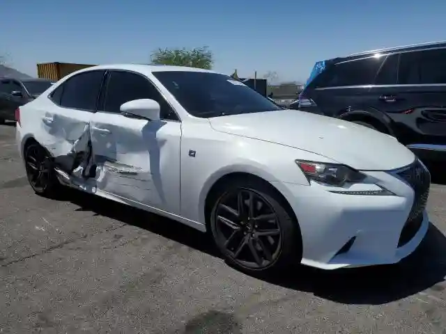JTHBA1D29G5032304 2016 LEXUS IS-3