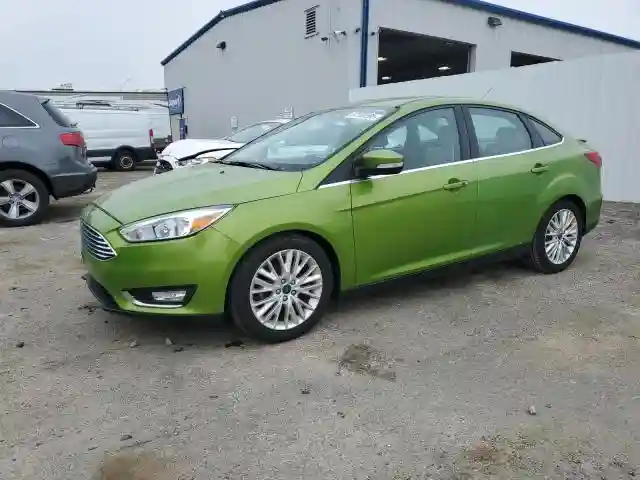 1FADP3J24JL314044 2018 FORD FOCUS-0