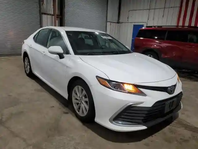 4T1R11AKXMU607673 2021 TOYOTA CAMRY-3
