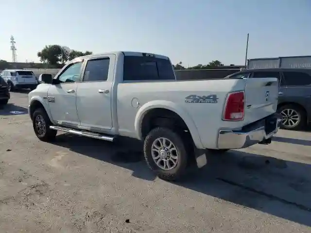 3C6UR5FJ8JG223184 2018 RAM 2500-1