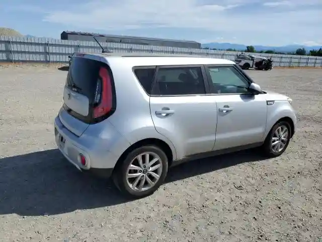KNDJP3A51J7527663 2018 KIA SOUL-2