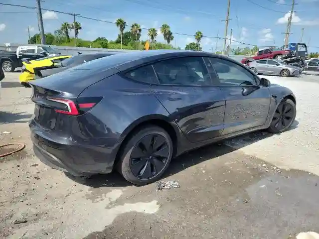 5YJ3E1EA1RF855701 2024 TESLA MODEL 3-2