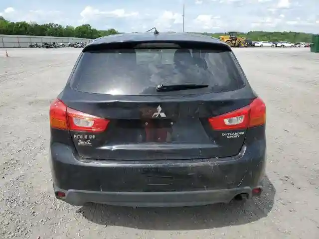 JA4AP3AU8GZ023996 2016 MITSUBISHI OUTLANDER-5