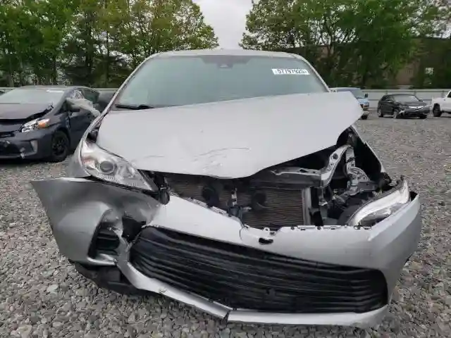 5TDZZ3DC6LS028115 2020 TOYOTA SIENNA-4