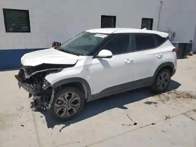 KNDEPCAA8R7499239 2024 KIA SELTOS-0