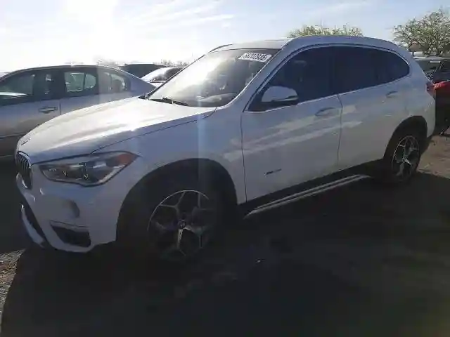 WBXHT3Z33H4A55190 2017 BMW X1-0