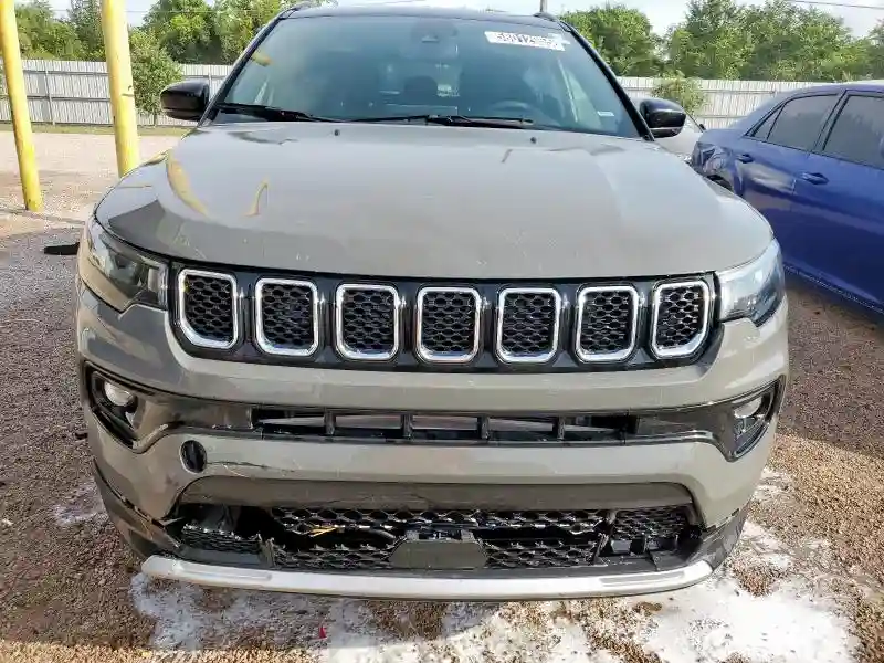 3C4NJDCN7PT522669 2023 JEEP COMPASS-4