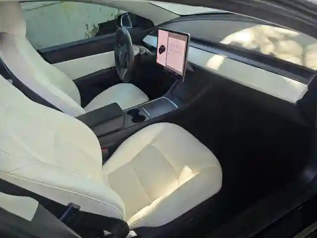 5YJ3E1EA1MF871146 2021 TESLA MODEL 3-4