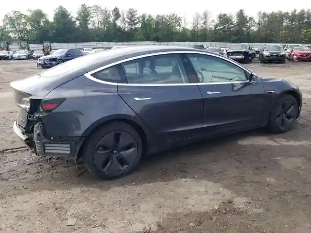 5YJ3E1EB3JF086972 2018 TESLA MODEL 3-2