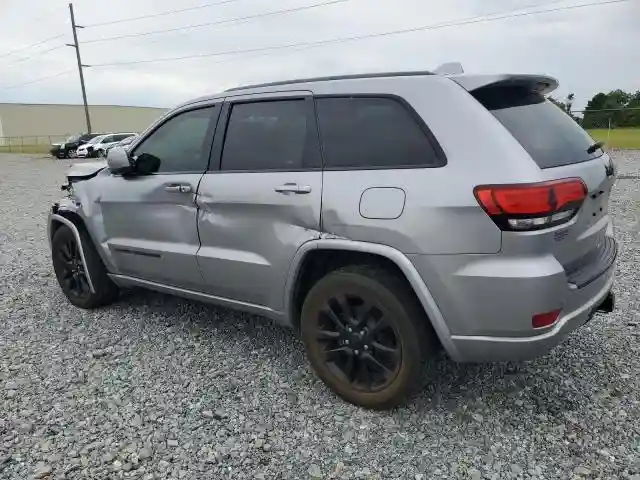 1C4RJEAG4HC780219 2017 JEEP GRAND CHEROKEE-1