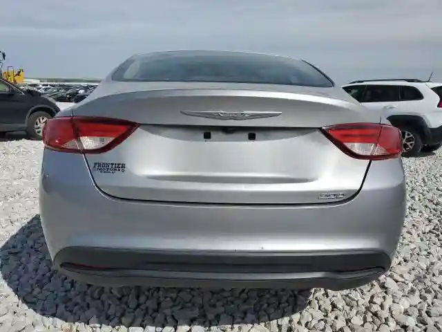 1C3CCCFB4GN194094 2016 CHRYSLER 200-5