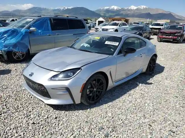 JF1ZNBE10S9753344 2025 TOYOTA GR 86 PREM-0