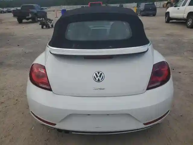 3VW5DAATXJM514636 2018 VOLKSWAGEN BEETLE-5