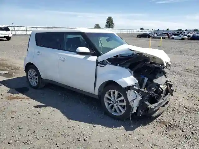 KNDJP3A58J7537378 2018 KIA SOUL-3