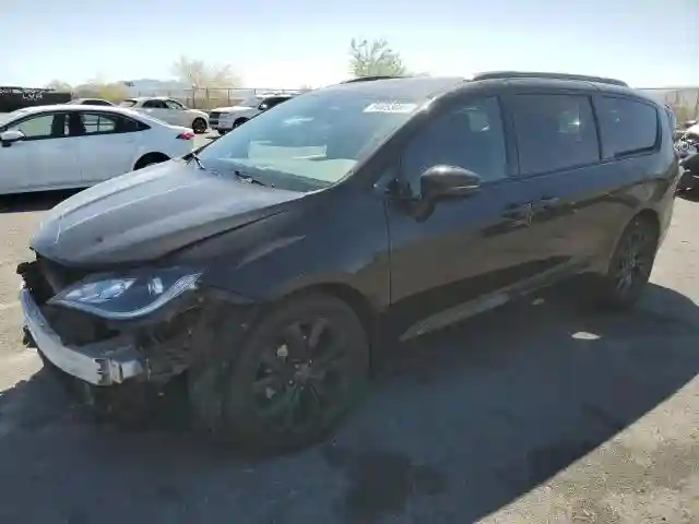 2C4RC1GG3JR260018 2018 CHRYSLER PACIFICA-0
