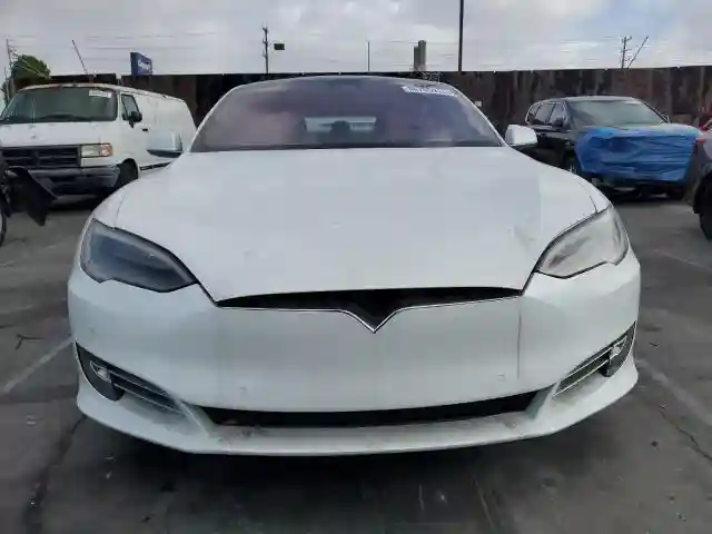 5YJSA1E45HF219251 2017 TESLA MODEL S-4