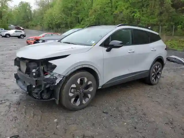 5XYK6CAF9PG017556 2023 KIA SPORTAGE X-0