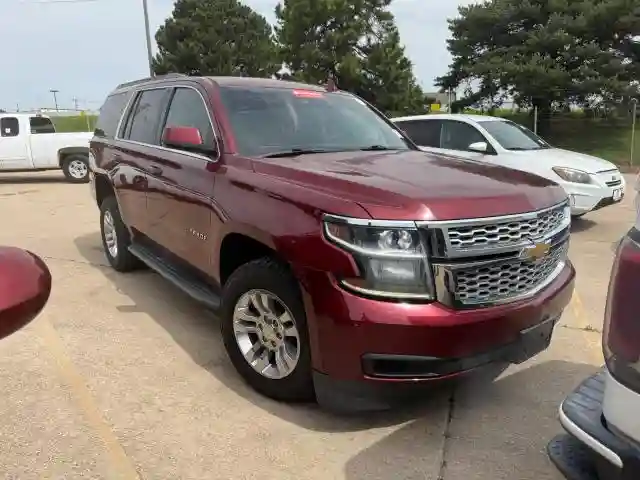1GNSCBKC6HR132567 2017 CHEVROLET TAHOE-0